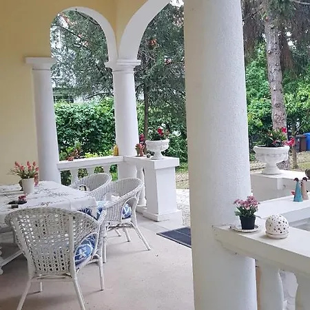 Sigmund Villa